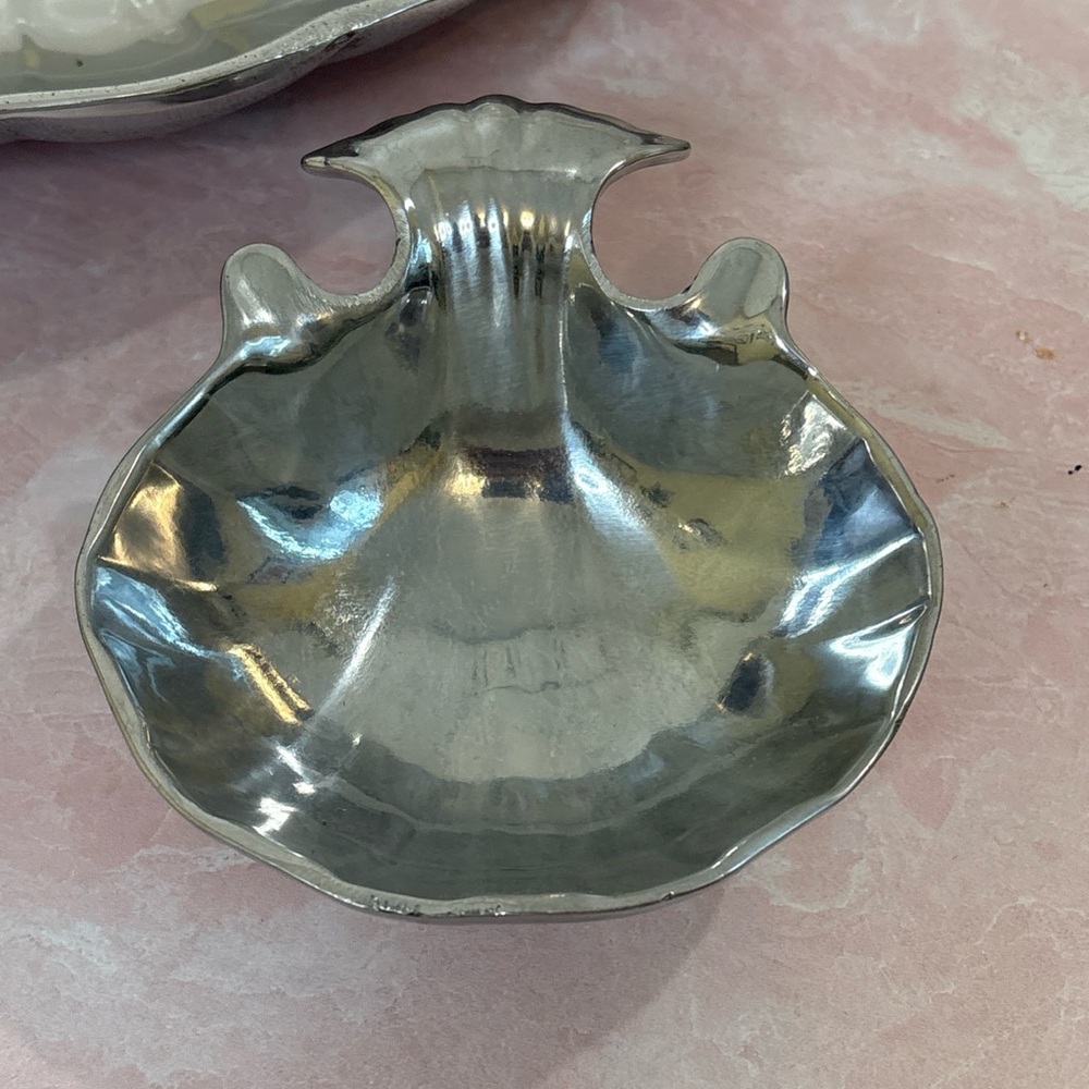 Wilton Armetale Shell Hors D’Oeurvres 2pc Serving Dish. Aluminum. #356934 NWT - Picture 5 of 11